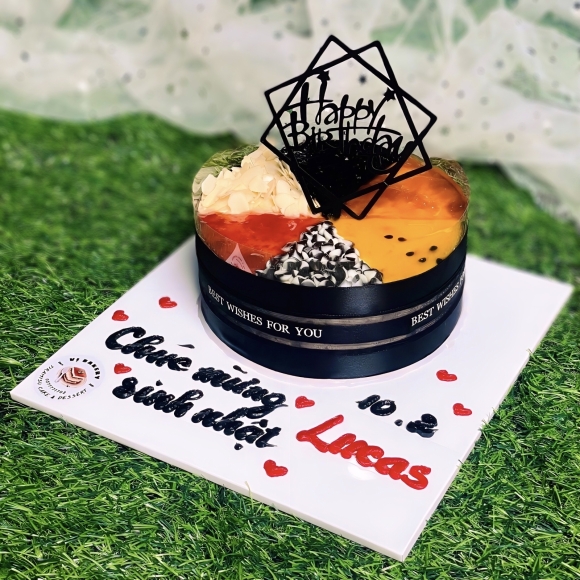 Chủ đề Chàng trai tone đen đơn giản - size 16